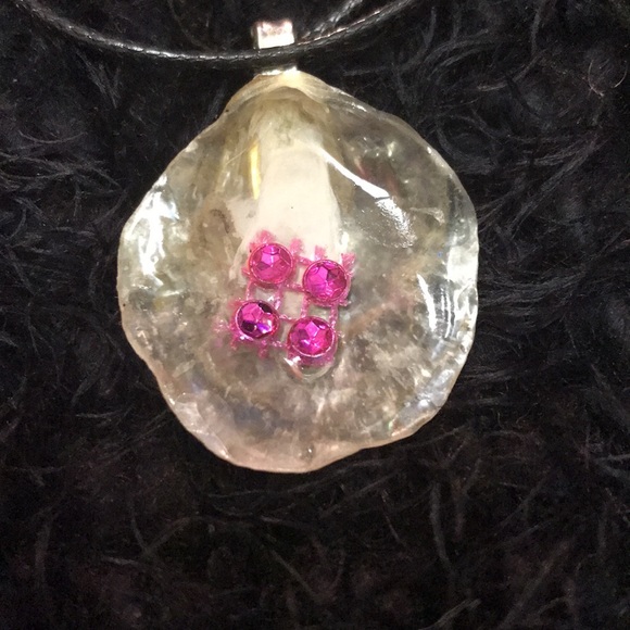 Exclusive Seashell Original Unique Rare One of a Kind Handmade Necklace - Picture 12 of 16